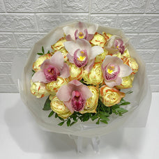 Garden Peach Rose With Orchid